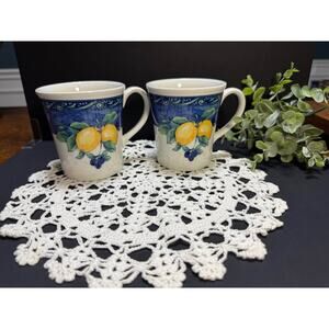 Wedgwood Home Amway 1998 Lemon Berry Mugs Set of 2